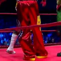 Pants, Lucha: Red