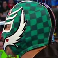 Mask: Green Checkerboard