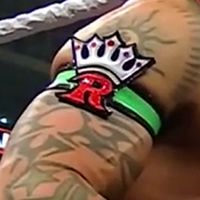 Tights, Tags: Green w/ Red