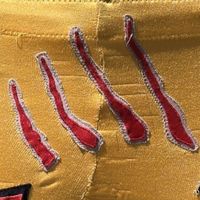Paws: Yellow