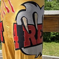 Paws: Yellow